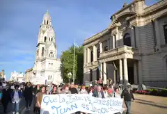 Con gran expectativa, hoy se inicia el juicio que sellará la suerte del docente Juan Rosso