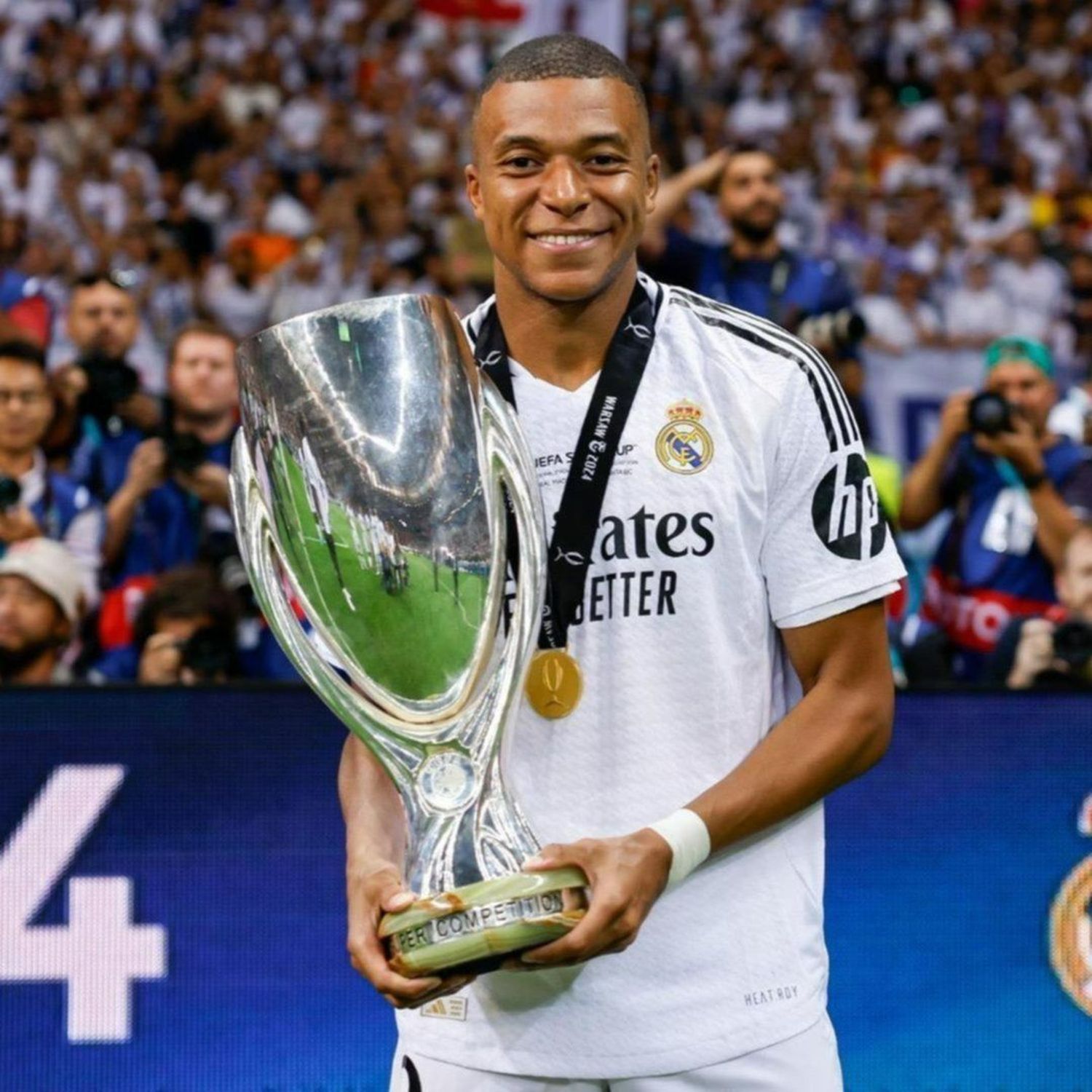 Debut de Kylian Mbappé en el Real Madrid: ¡primer título internacional!