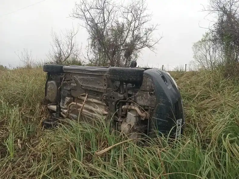 Hubo cuatro despistes en una ruta de Entre Ríos este domingo