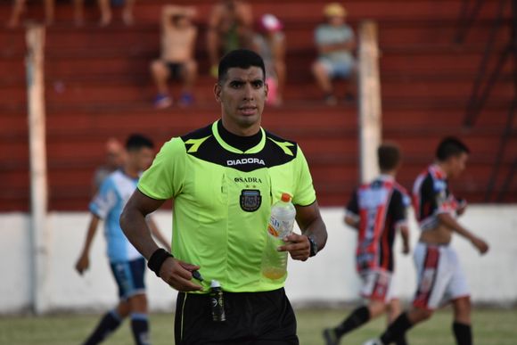 Torneo Regional Federal Amateur: Joaquín Gil dirigirá una de las finales por el ascenso al Federal A