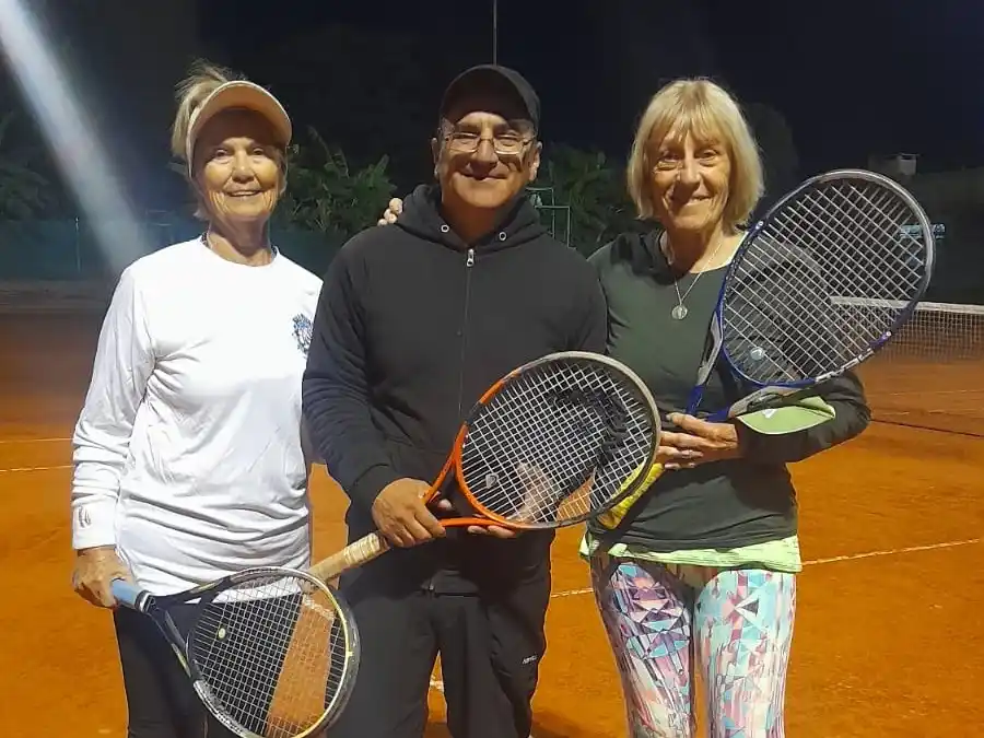 Historias de raqueta y memoria: el tenis de Gualeguay, entre la nostalgia y el renacer