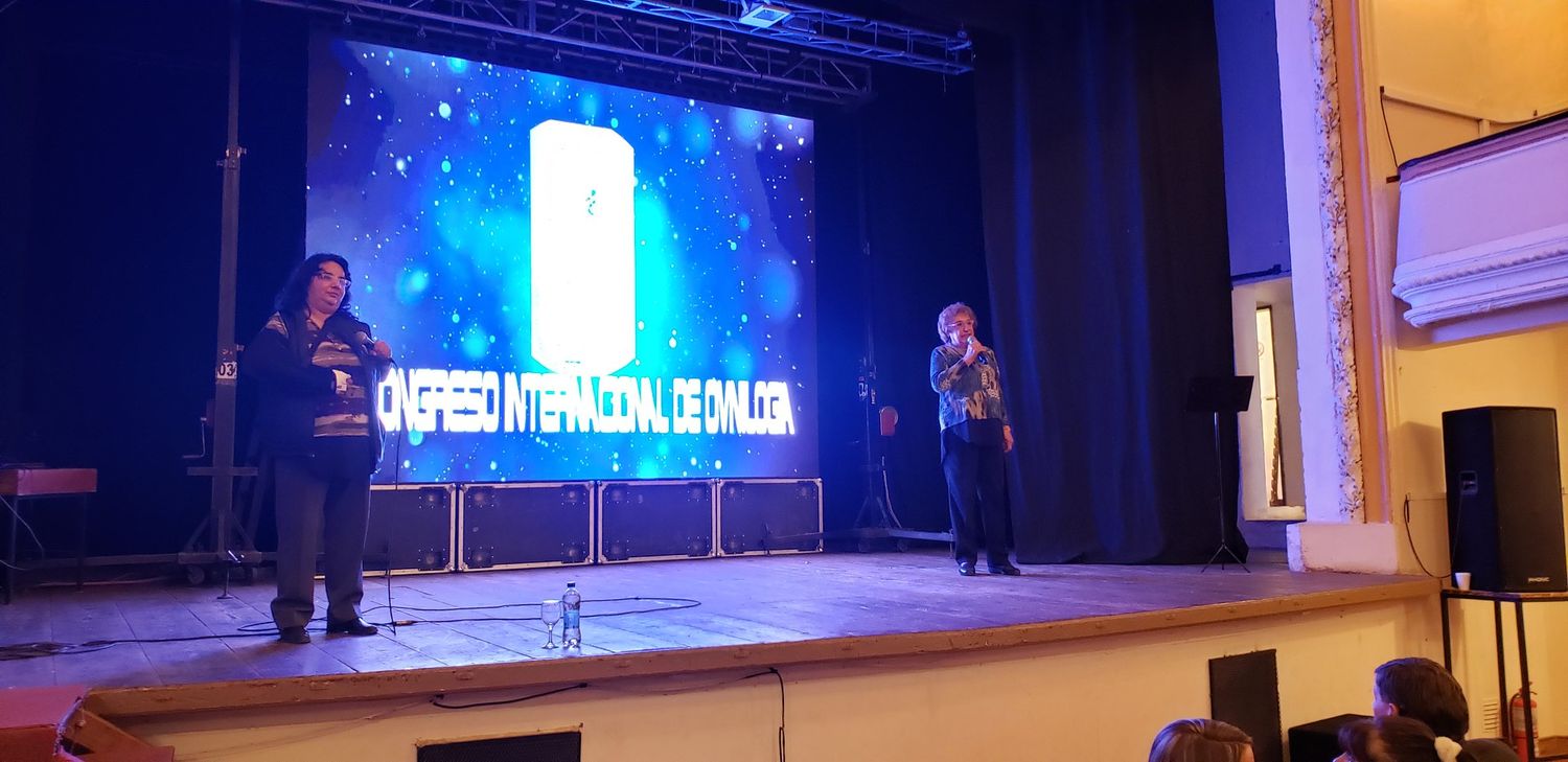 El Congreso Internacional de Ovnilogía contará interpretación en lengua de señas