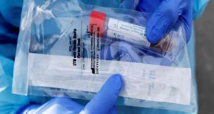 Coronavirus: Llegaron dos muestras más del Instituto Maiztegui y una mujer, ya considerada recuperada, dio positivo