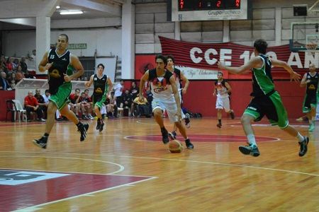 Central, Racing y un nuevo clásico que fue una verdadera fiesta    