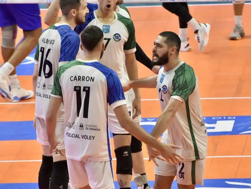 River y Policial pegaron primero en las semifinales de la Liga de Vóley