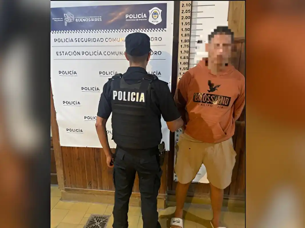 El hombre permaneció alojado en el sector de calabozos.