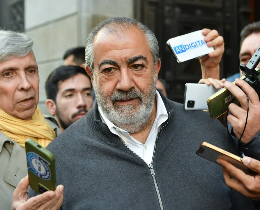 Tras reunirse con el Gobierno, Daer reconoció que la reforma laboral “ya está hecha”