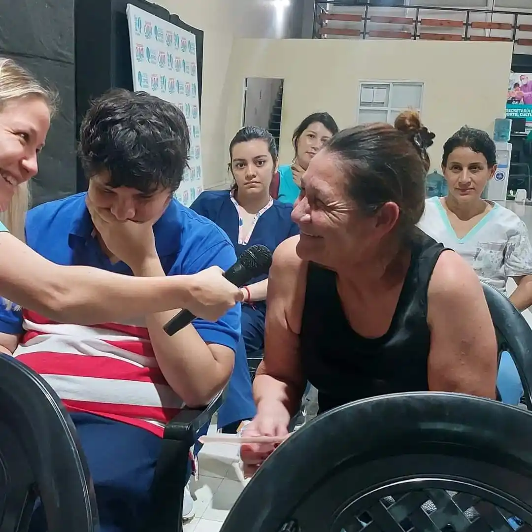 "De ESI sí se habla": primer encuentro en el espacio SuperArte