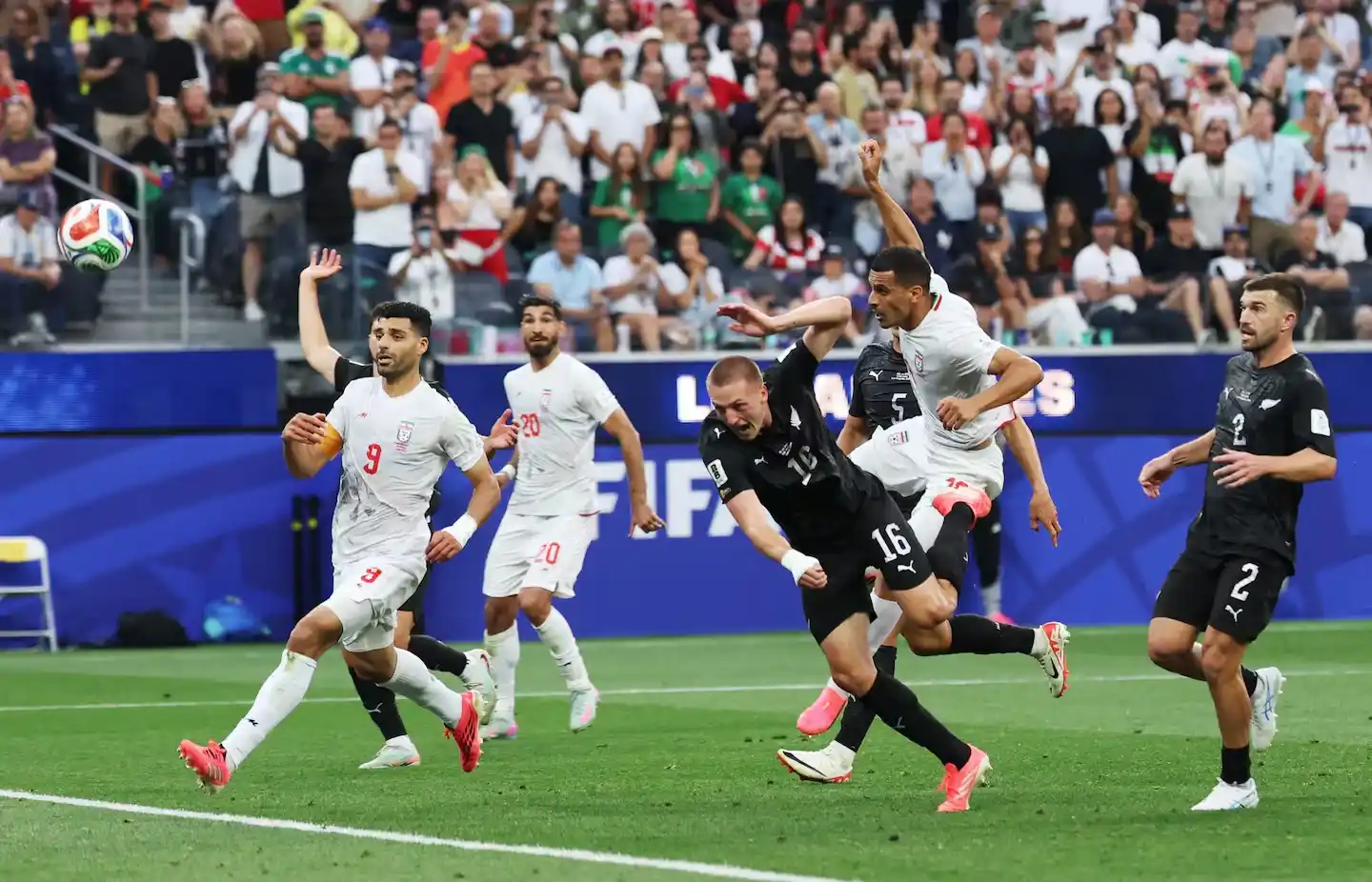 Irán vs Nueva Zelanda