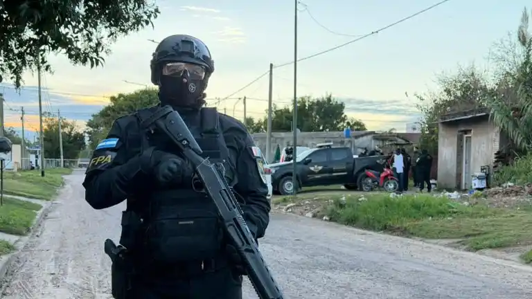 Megaoperativo antidroga en Morteros, Brinkmann y Miramar: desbarataron una banda narco y detuvieron a diez personas - 4