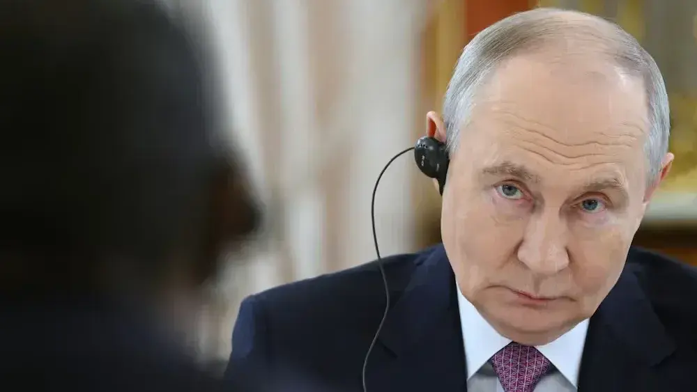 El presidente ruso, Vladimir Putin, participa en una reunión con el jefe del Consejo Soberano de Sudán, Abdel Fattah al-Burhan, en Moscú