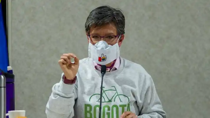 «Eres como Chávez»:  el reclamo de un bogotano a la alcaldesa Claudia López (+Video)