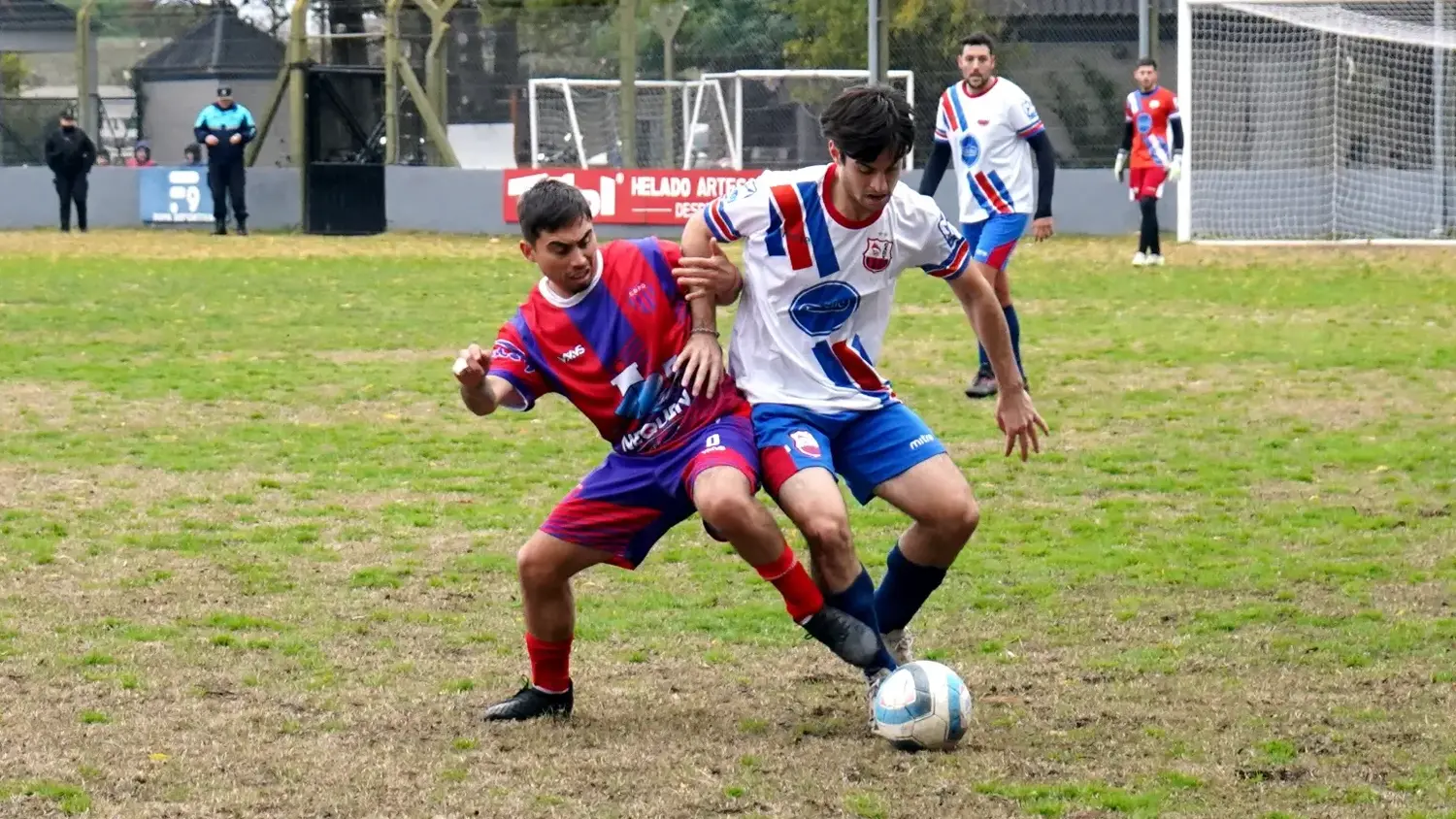 Defensores de Puerto Quequén recibirá a Del Valle en el Claudio Ortié