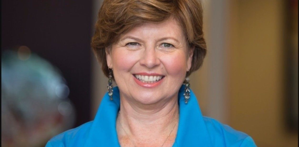 SUE CARPENTER - 2