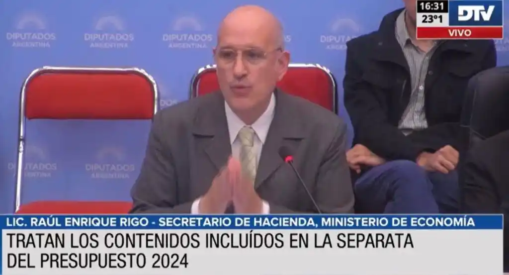 Funcionarios expusieron sobre la Separata del Presupuesto 2024