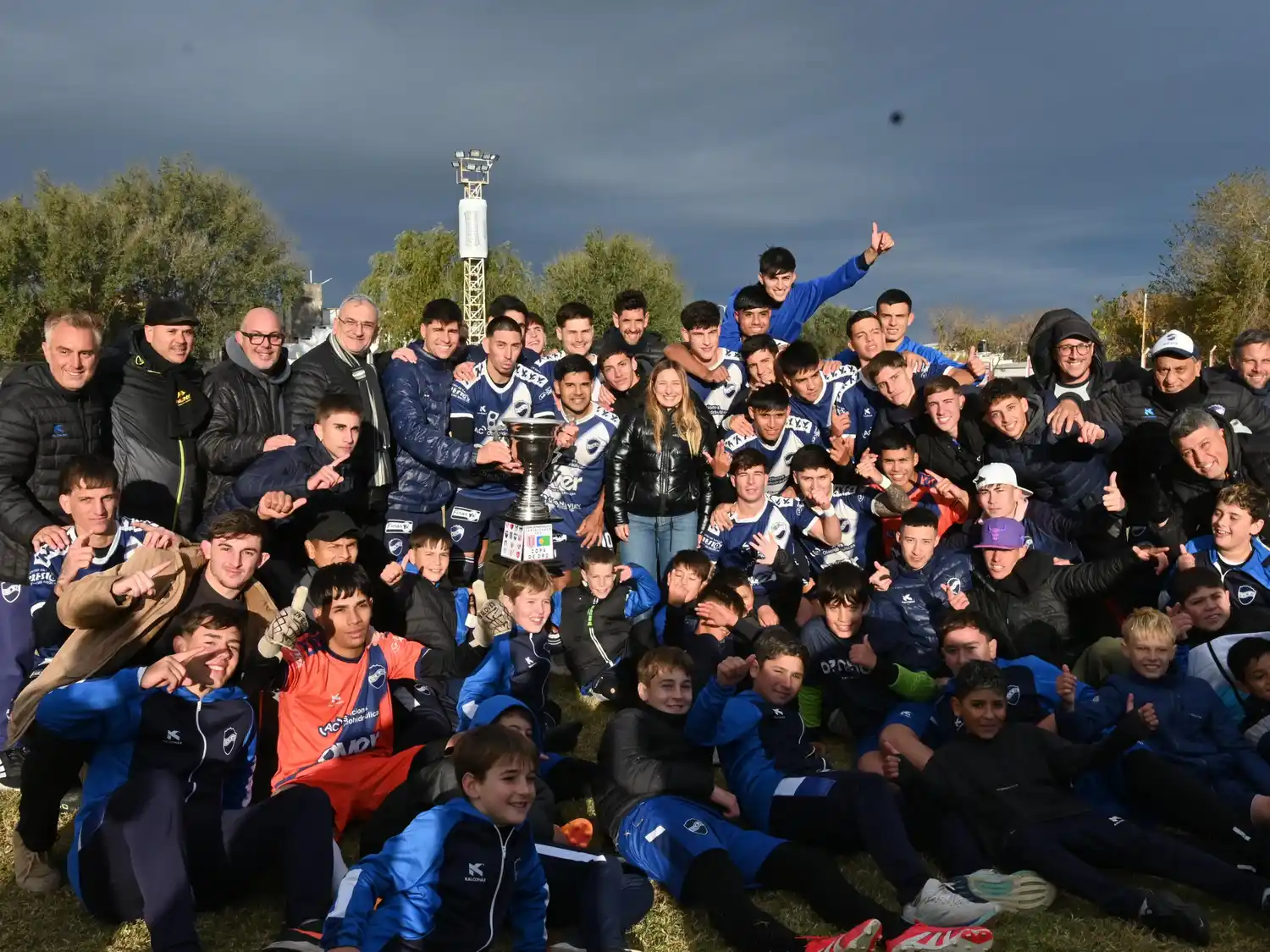 Con la BH campeón, cerró la "Copa Departamento Castellanos 2026" que contó con la presencia en la final del senador Alcides Calvo. Foto: Prensa A.Calvo