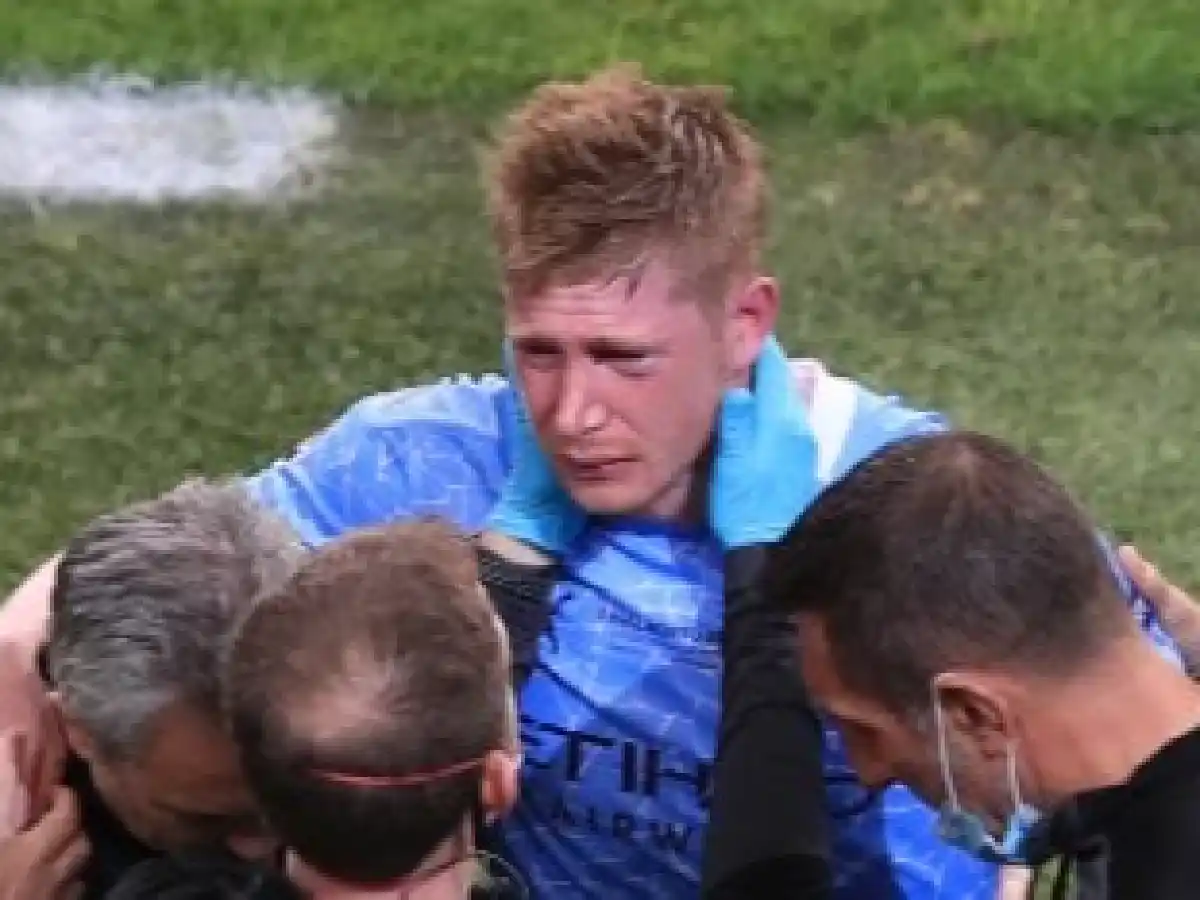 De Bruyne sufrió una doble fractura en el rostro  
