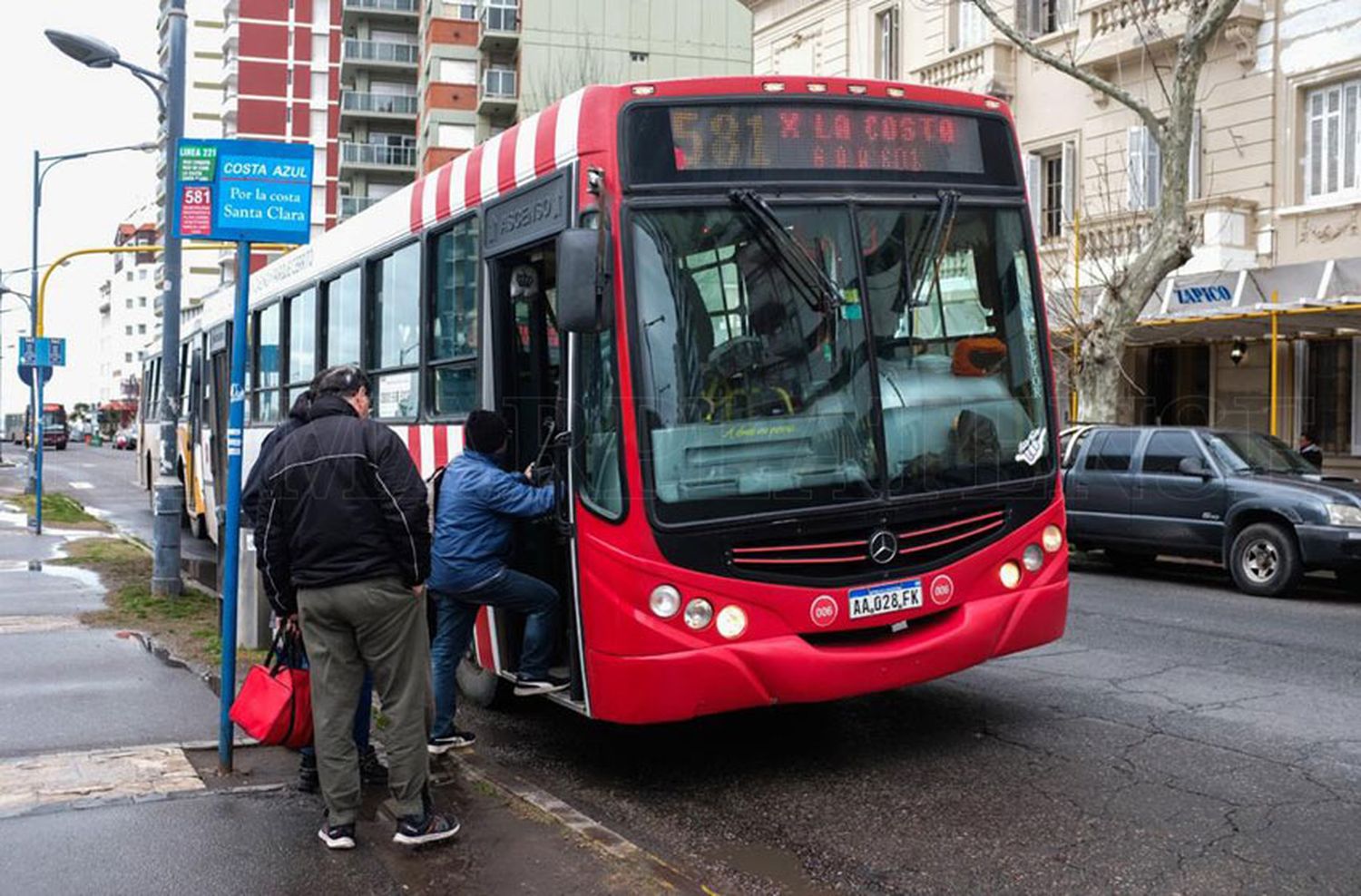 Empresarios piden aumentar el boleto de colectivo de $18,50 a $30,27