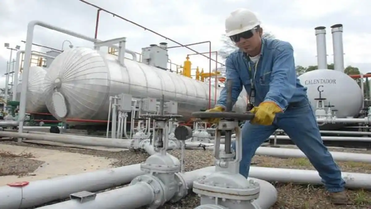 DESCUBREN RESERVA de gas natural en el litoral colombiano