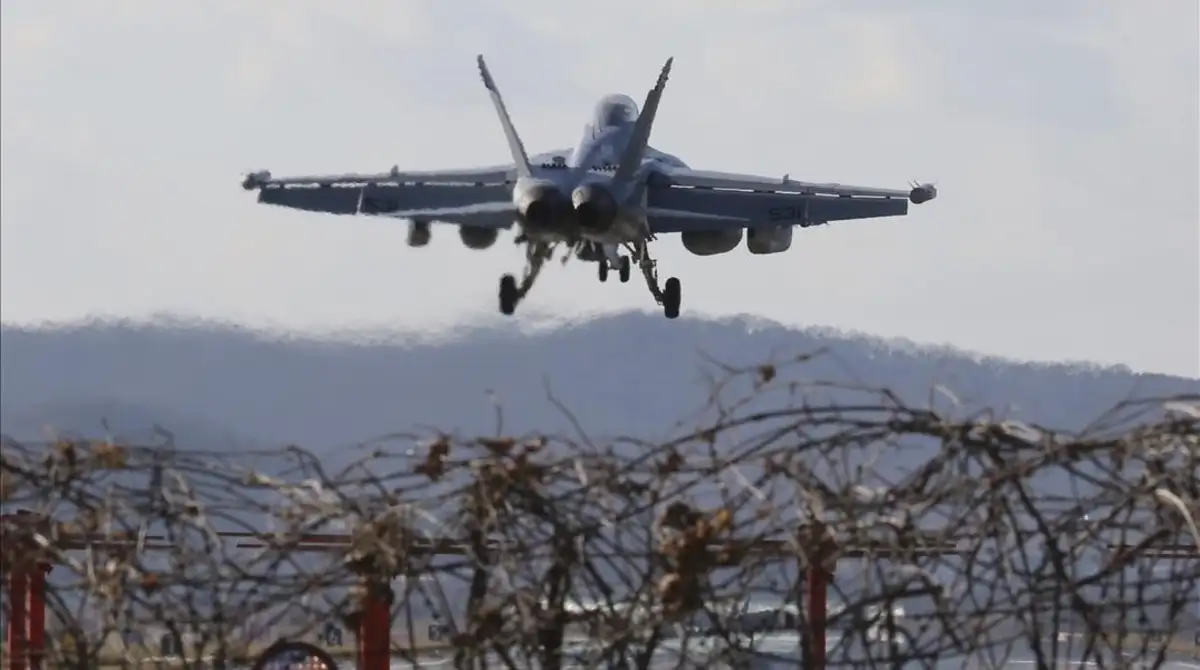China realizó un simulacro con aviones de guerra