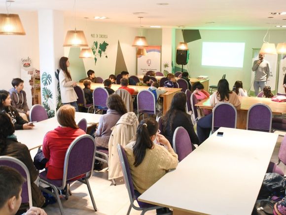 Se lanzó la edición 2025 del Club de Robótica