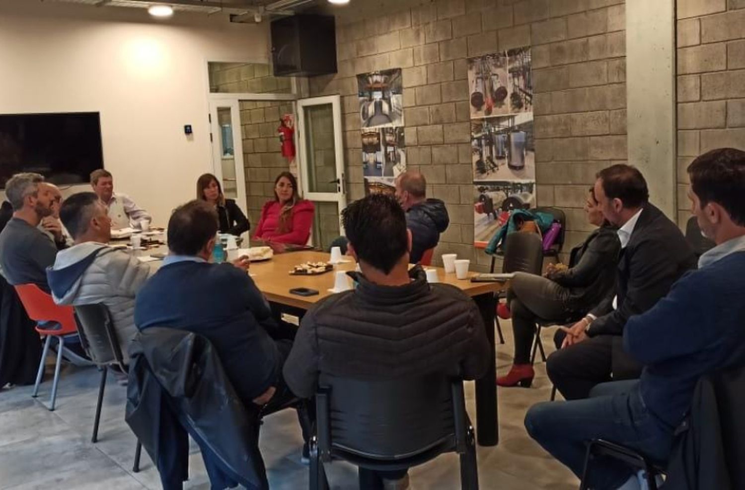 La Comisión de Industria se reunió en el Parque Industrial