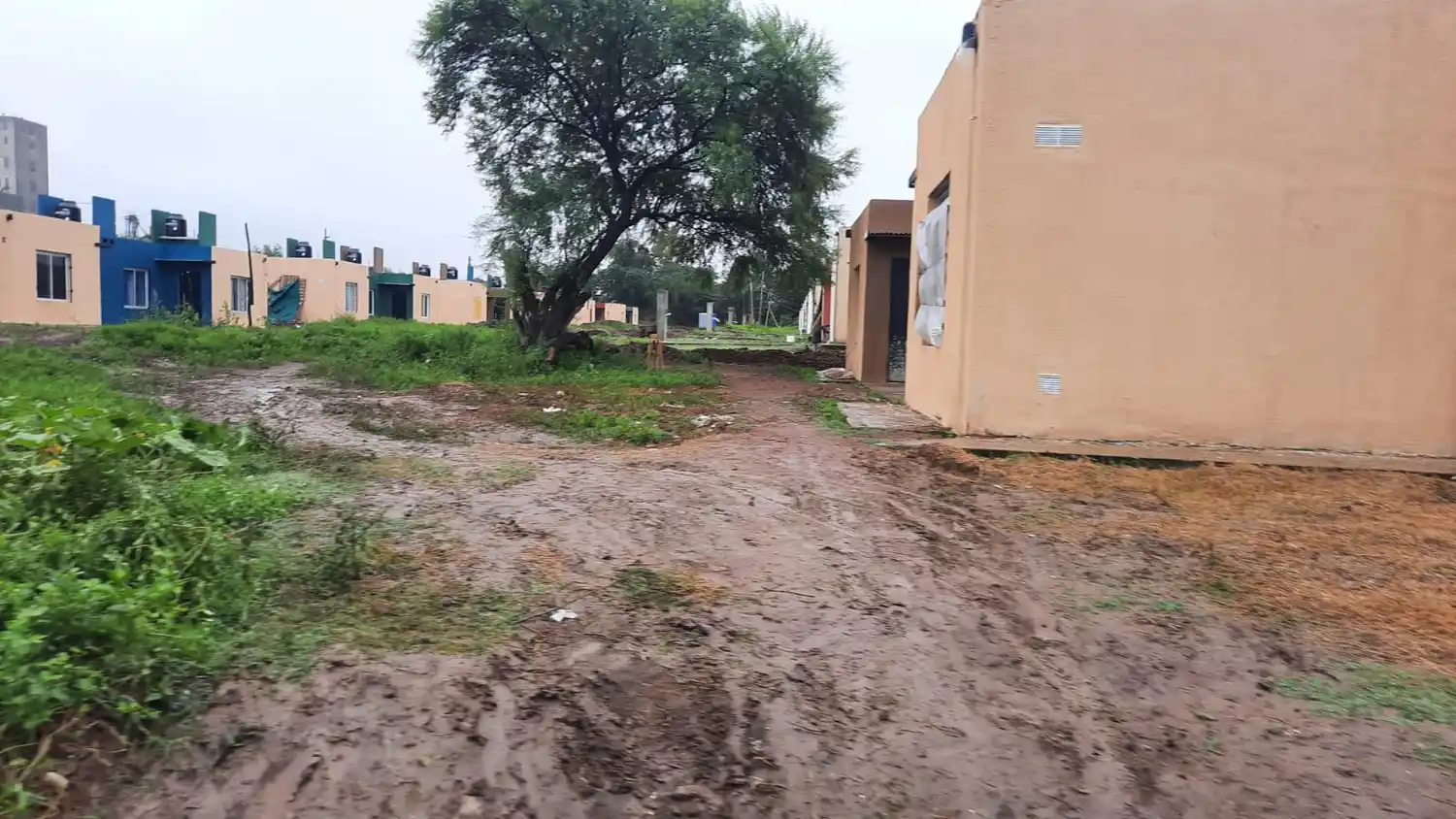 84 viviendas 13 de Abril 2024