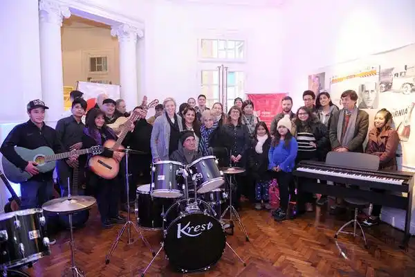 Nuevos instrumentos para los talleres culturales de Tigre