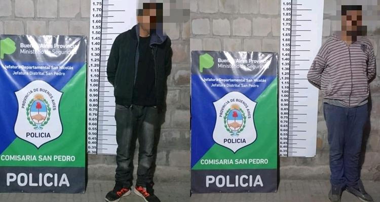 Bajaron de un tren a dos pasajeros por hacer disturbios y lesionaron a un efectivo policial