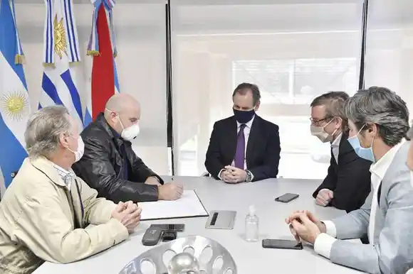 La provincia acordó con entidades citrícolas intensificar el  monitoreo para prevenir el HLB