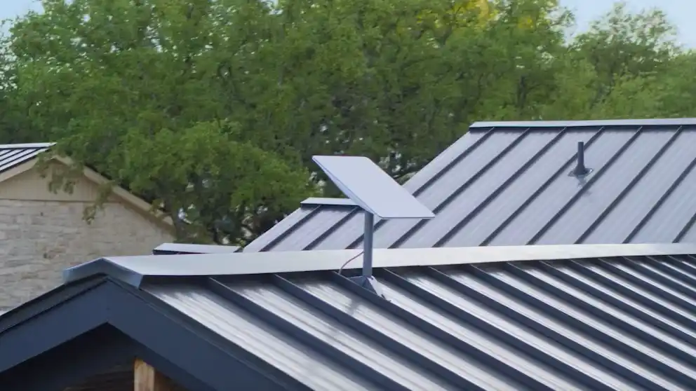 Starlink acelera en la Argentina y prepara un nuevo servicio para llevar wifi al auto