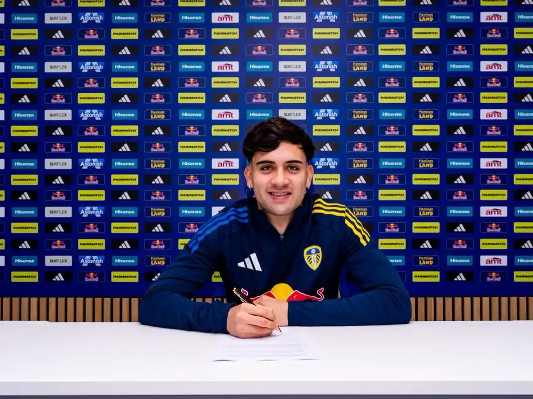 Facundo Buonanotte cambió de club en Inglaterra: pasó del Chelsea al Leeds