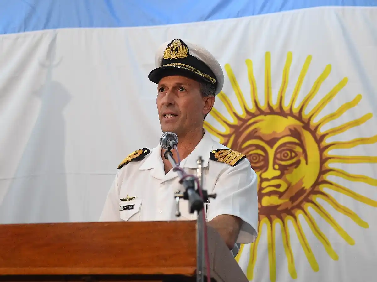 "Se está realizando un barrido de 10 millas por 10 en el área donde se registró la explosión"