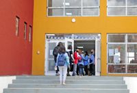El sistema educativo sigue sosteniendo la presencialidad, atento al cuadro epidemiológico