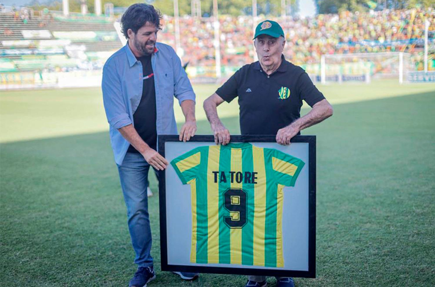 Chiqui Tapia saludó a Aldosivi por el 110 Aniversario