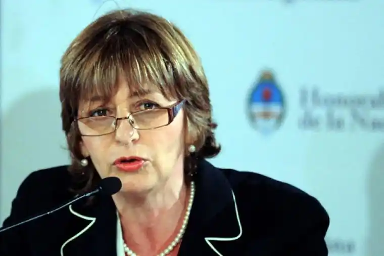 Gils Carbó avaló el freno al tarifazo y define la Corte