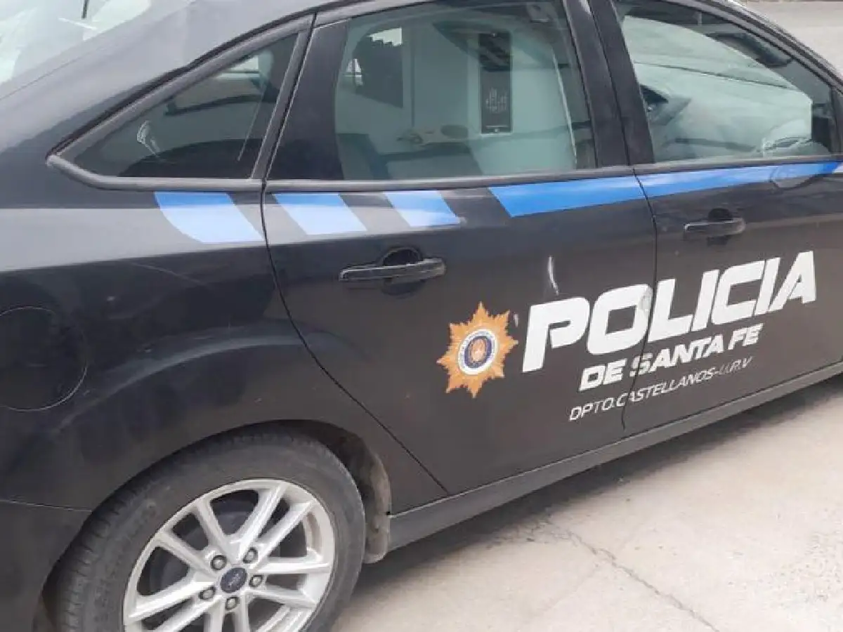 Lo sorprendió la Policía cuando robaba cables en Frontera y lo detuvo
