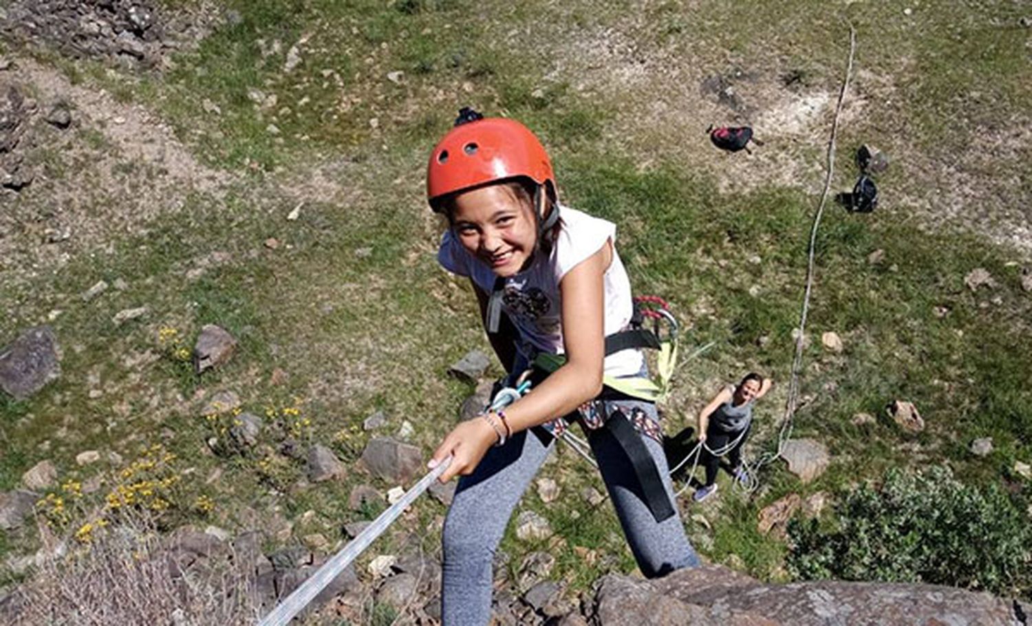 Caminatas, rápel y ciclismo en los talleres de Vida en la Naturaleza