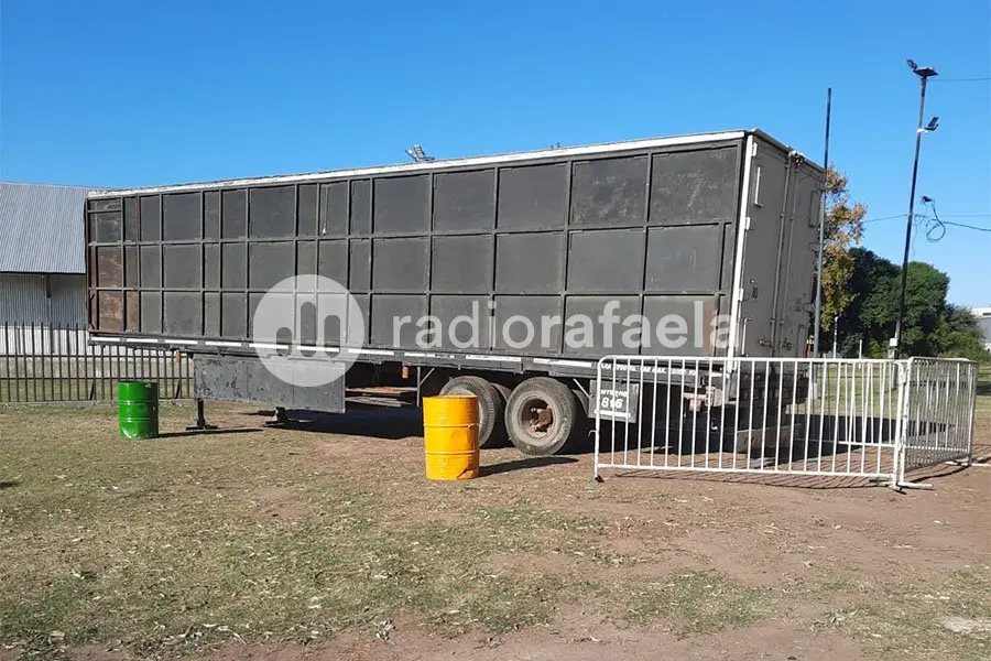 Ya está el escenario móvil listo para ser preparado para un gran show: ¿de qué se trata?