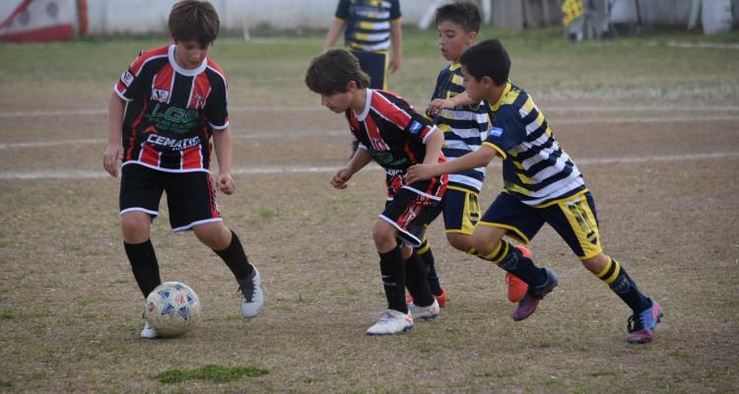 Antes de tratar la cancelación de la temporada 2020, la Liga Infantil confirmó que la categoría 2008 jugará un año más
