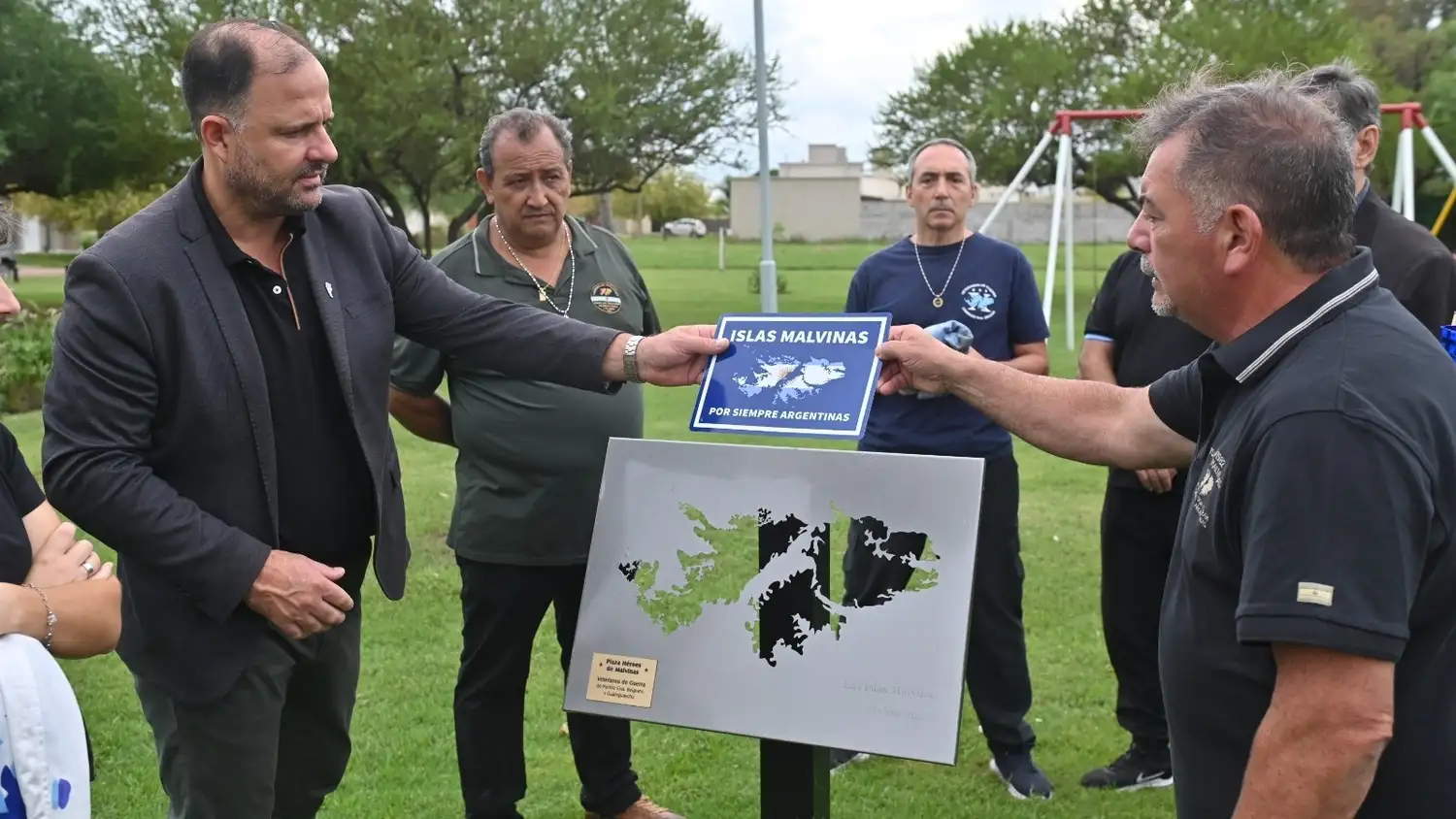 Con un emotivo acto, Pueblo Belgrano recordó la Gesta de Malvinas