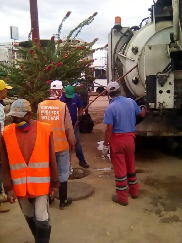 Sin agua casi 3 mil familias en Barcelona