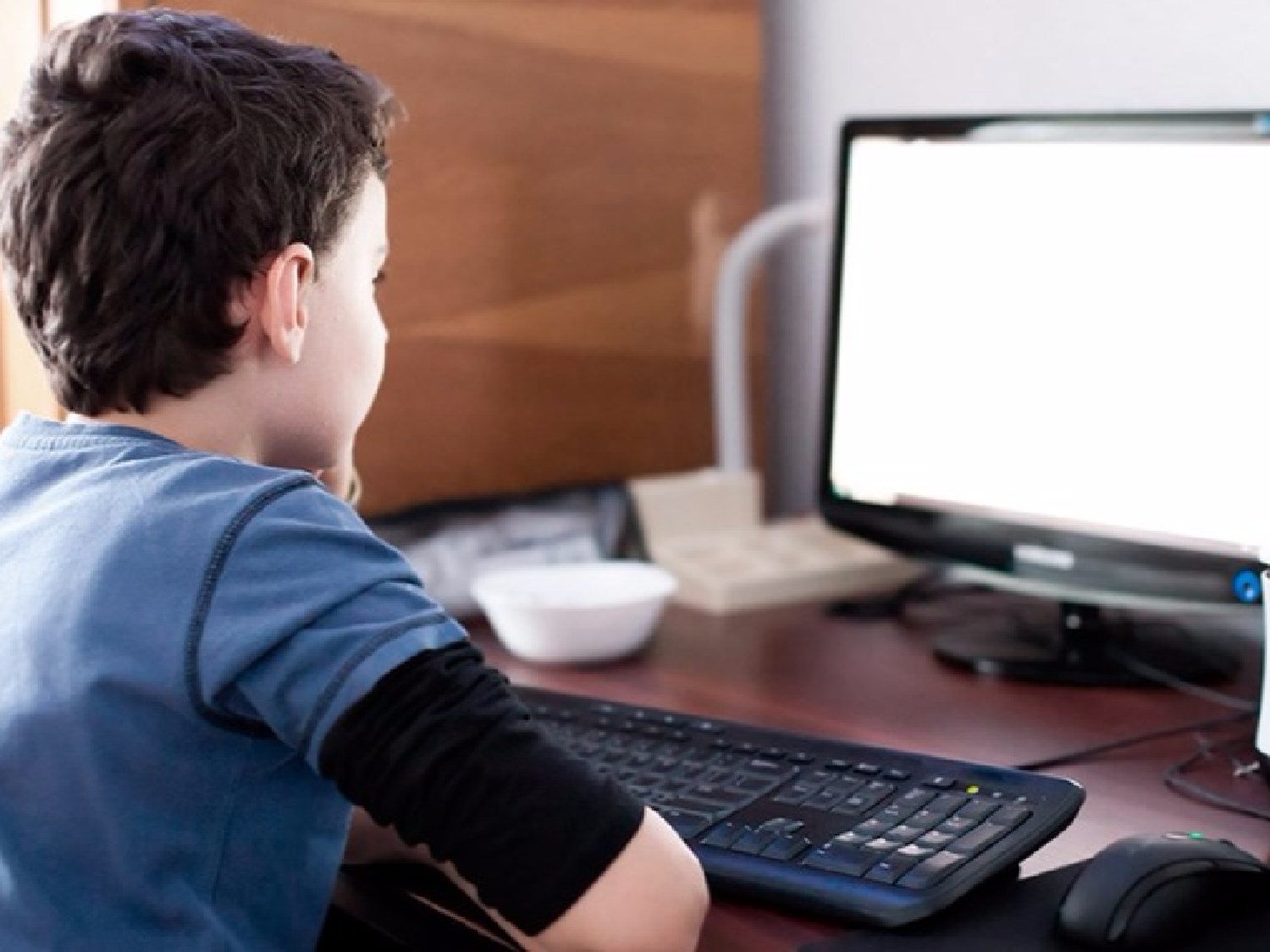 Más del 50% de los estudiantes argentinos carece de computadora para estudiar