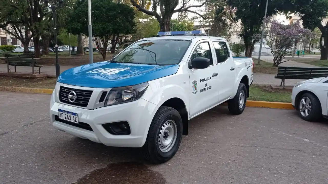 Nuevo móvil policial para la Jefatura Departamental Victoria