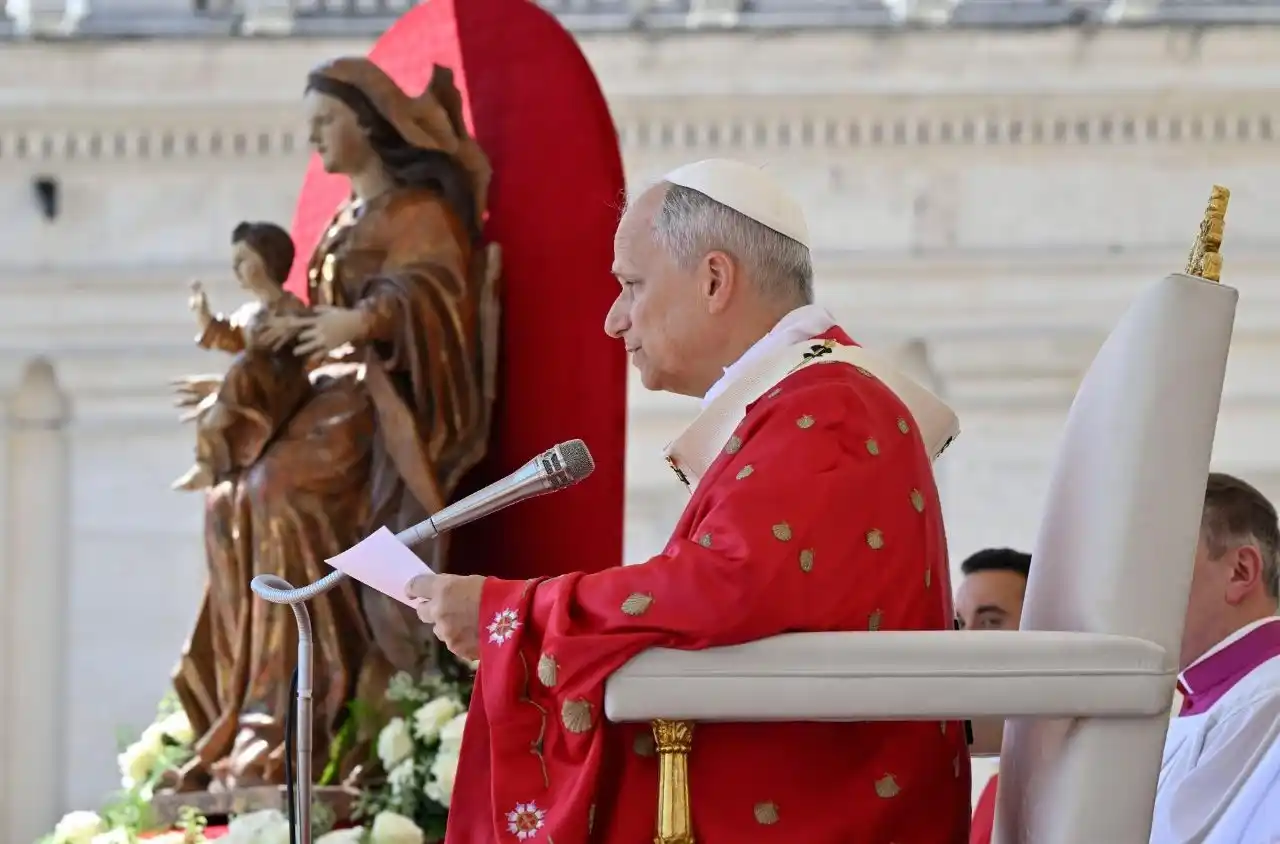 El Papa León XIV durante la Santa Misa de Pentecostés 2025 (Vaticans News)