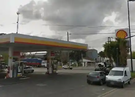 La Plata: Robaron más de $1 millón a empleado de estación de servicio