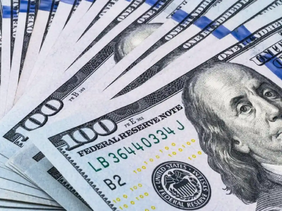 El Banco Central elevó la tasa de Leliq por encima del 63% y el dólar bajó 33 centavos