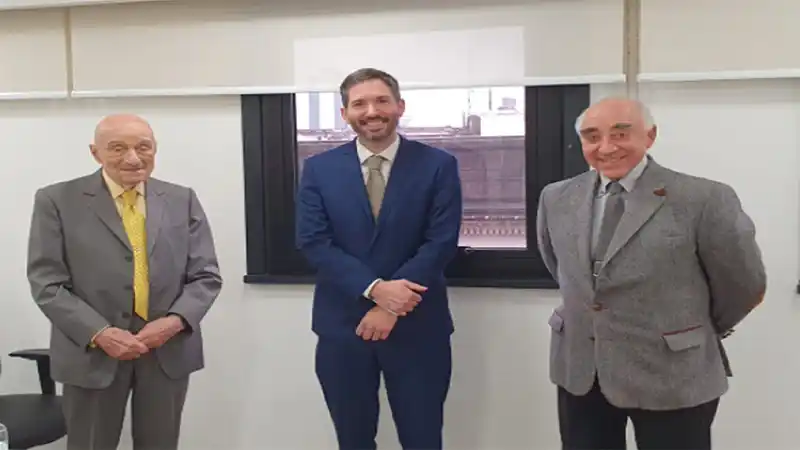 El CGE y el Banco Entre Ríos dan continuidad a proyectos conjuntos destinados a escuelas de la provincia