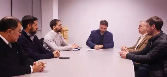 La Municipalidad y el Centro de Comercio, Industria y Servicios firmaron un convenio de colaboración