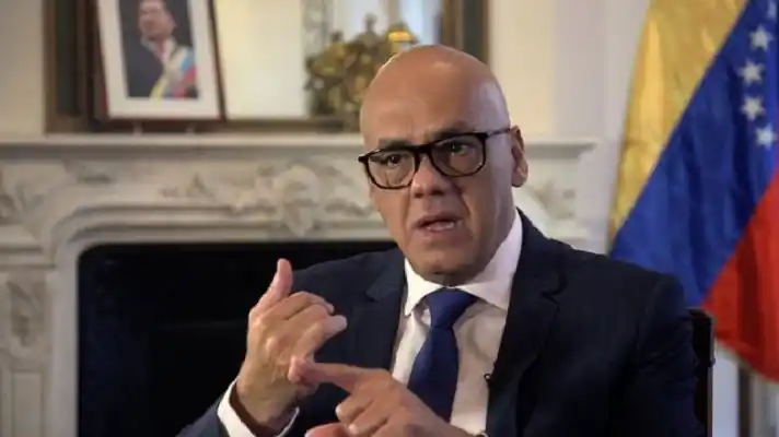 «Tenemos a alguien escuchando todo»: Jorge Rodríguez revela «detalles» de reunión de opositores en Bogotá